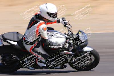 media/Sep-25-2023-Moto Forza (Mon) [[81ffa65e0a]]/B-C Group/Session 4 (Turn 10 Inside)/